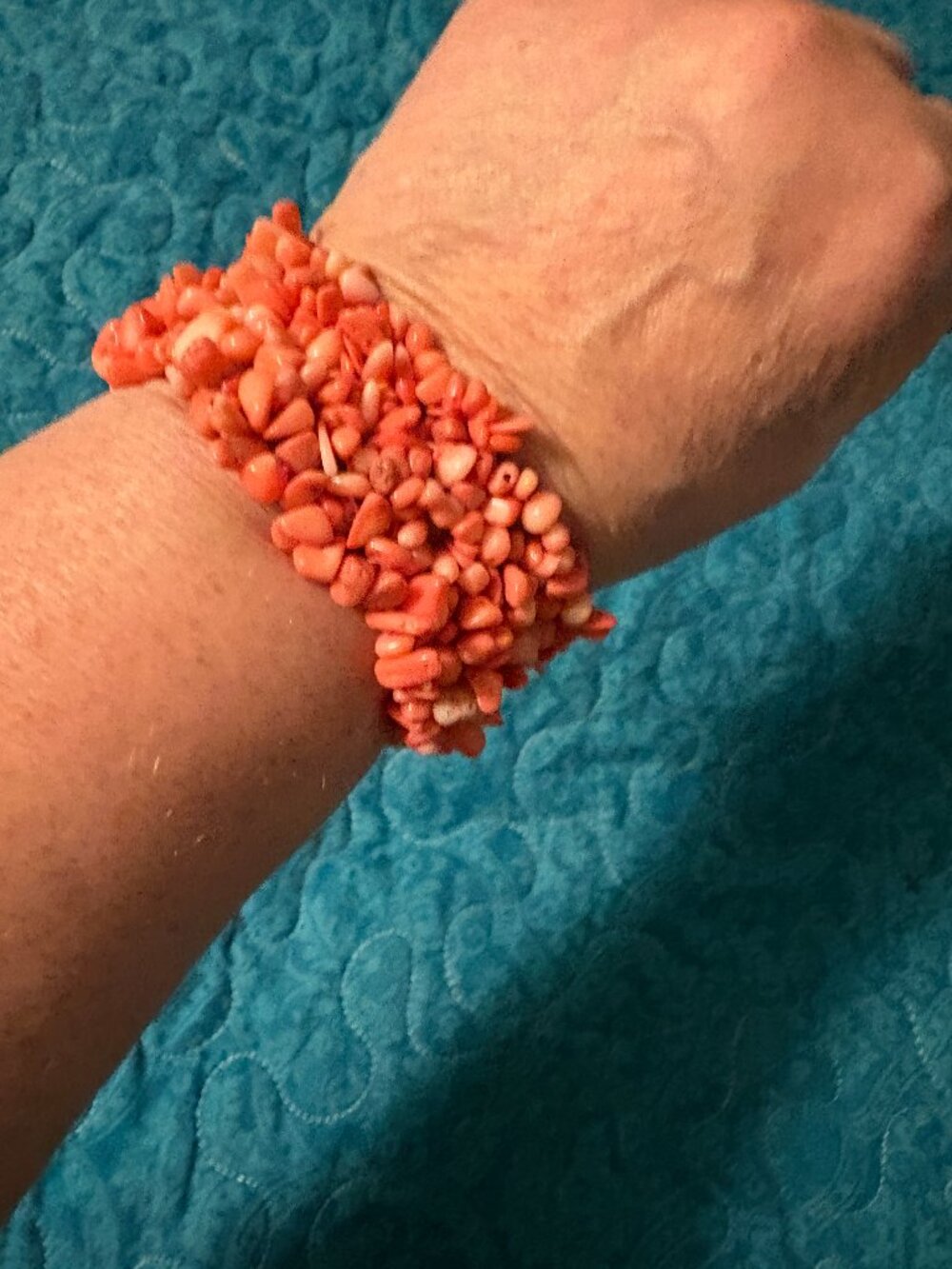 Vintage Natural Pink Coral Chips Stretch Bracelet